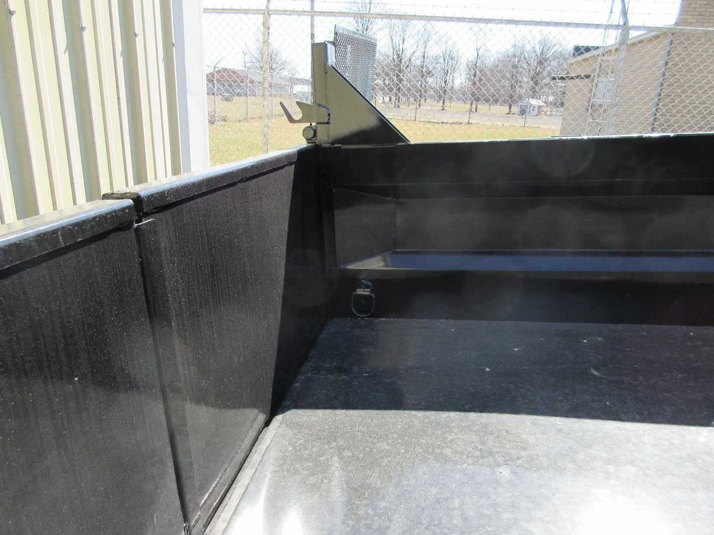 New 2024 Sure-Trac 82 IN x 14 HD Low Profile Dump Trailer  14K Telescopic