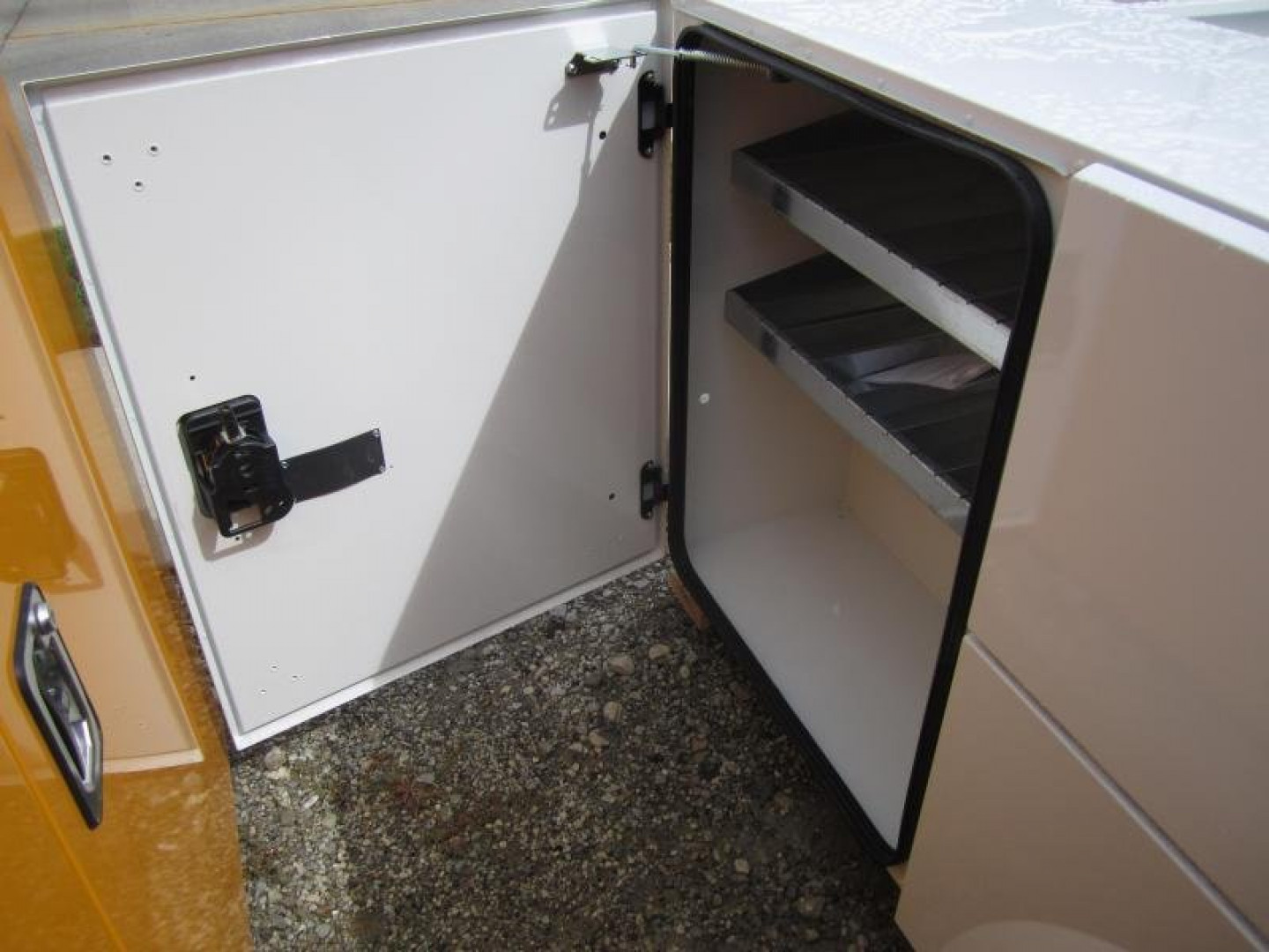 New Stahl CHALLENGER STII 110" 60"CA Truck Bed