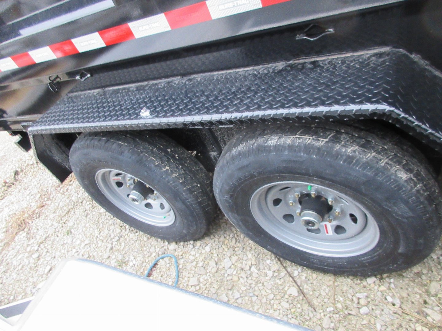 New 2025 Sure-Trac 82 x 16 HD Low Profile Dump Trailer 14K TelescopIc