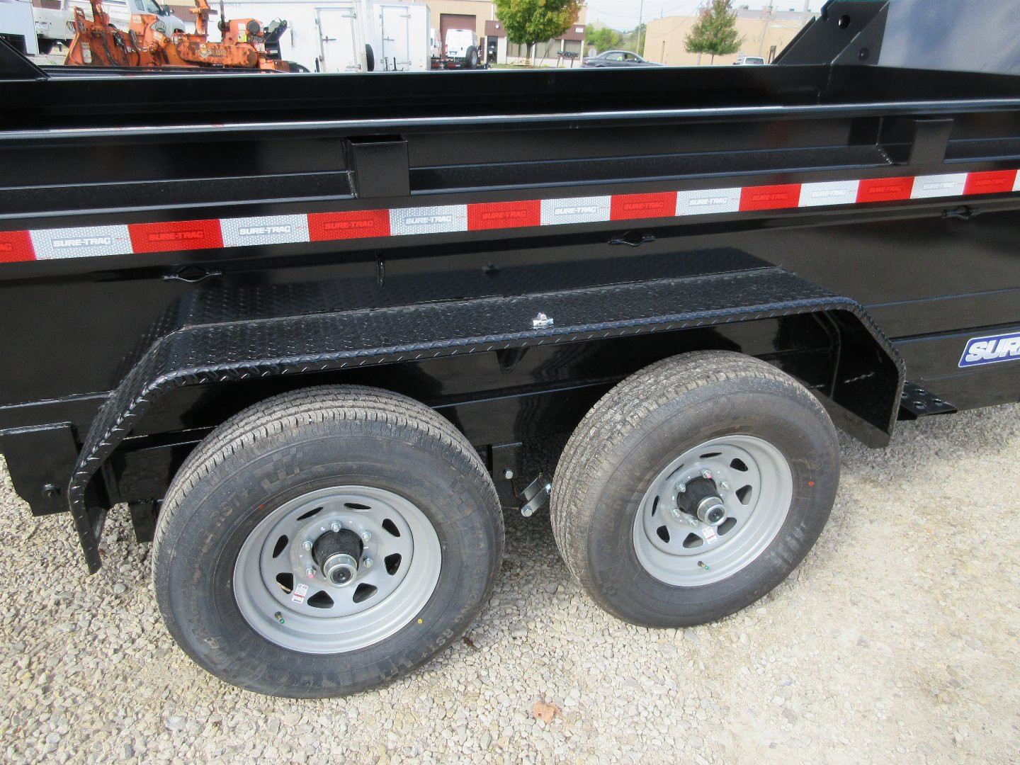New Sure-Trac 72 IN x 12 LProfile 10K Single Ram Dump