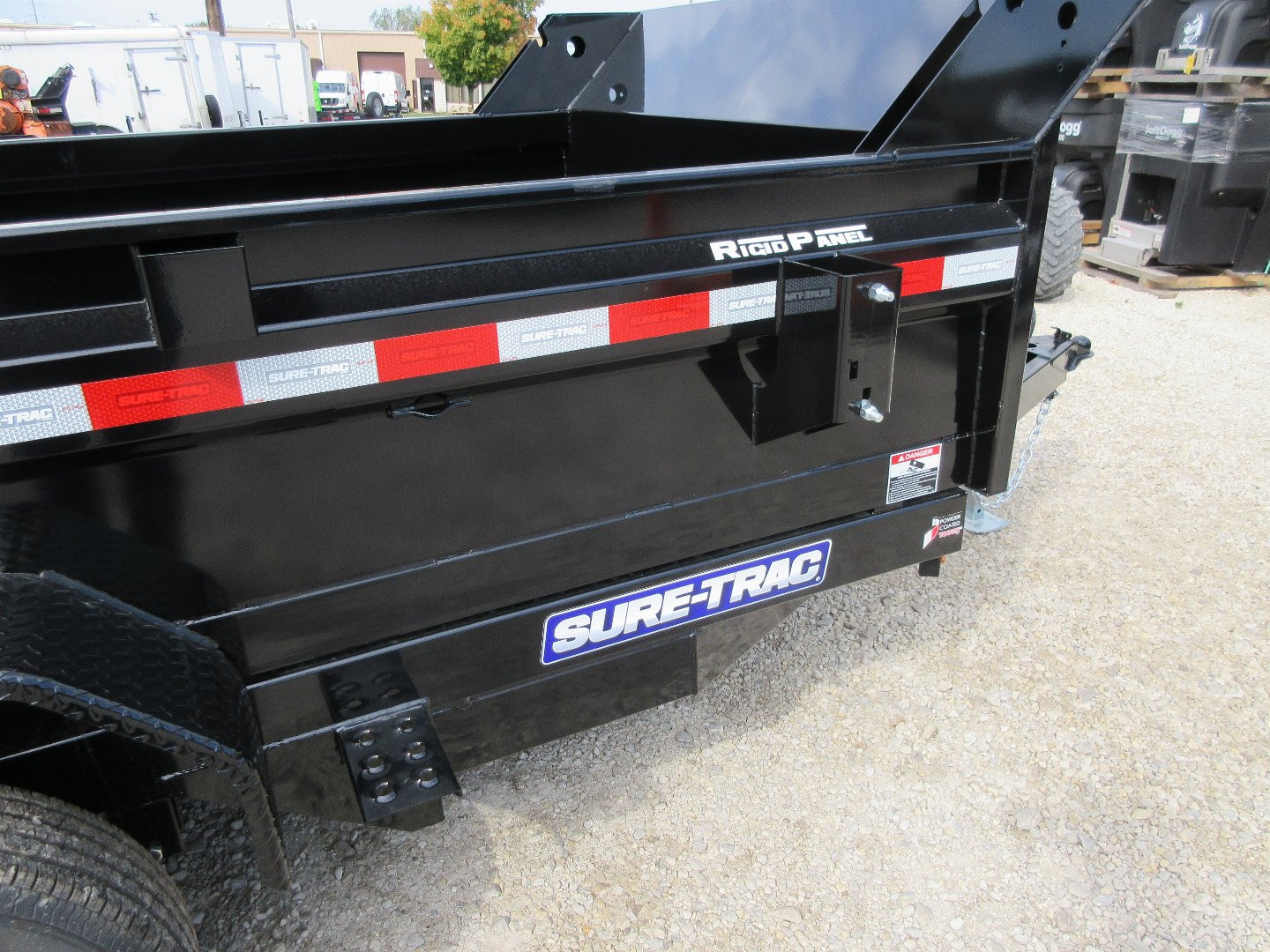 New Sure-Trac 72 IN x 12 LProfile 10K Single Ram Dump