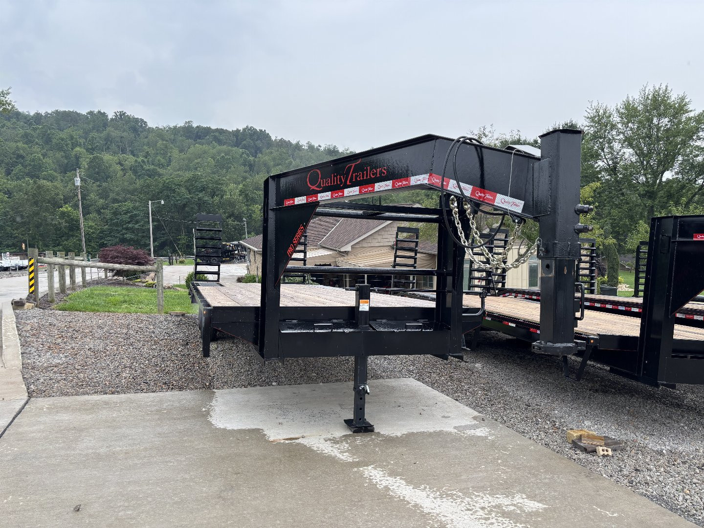 Used NEW/USED 2025 Quality Trailers 24' Gooseneck (20' + 4' Dovetail) Pro Series - 17000# GVWR
