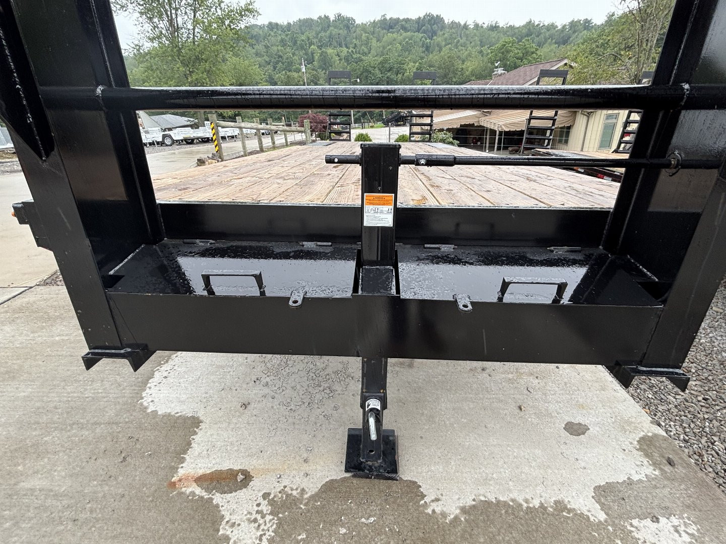 Used NEW/USED 2025 Quality Trailers 24' Gooseneck (20' + 4' Dovetail) Pro Series - 17000# GVWR