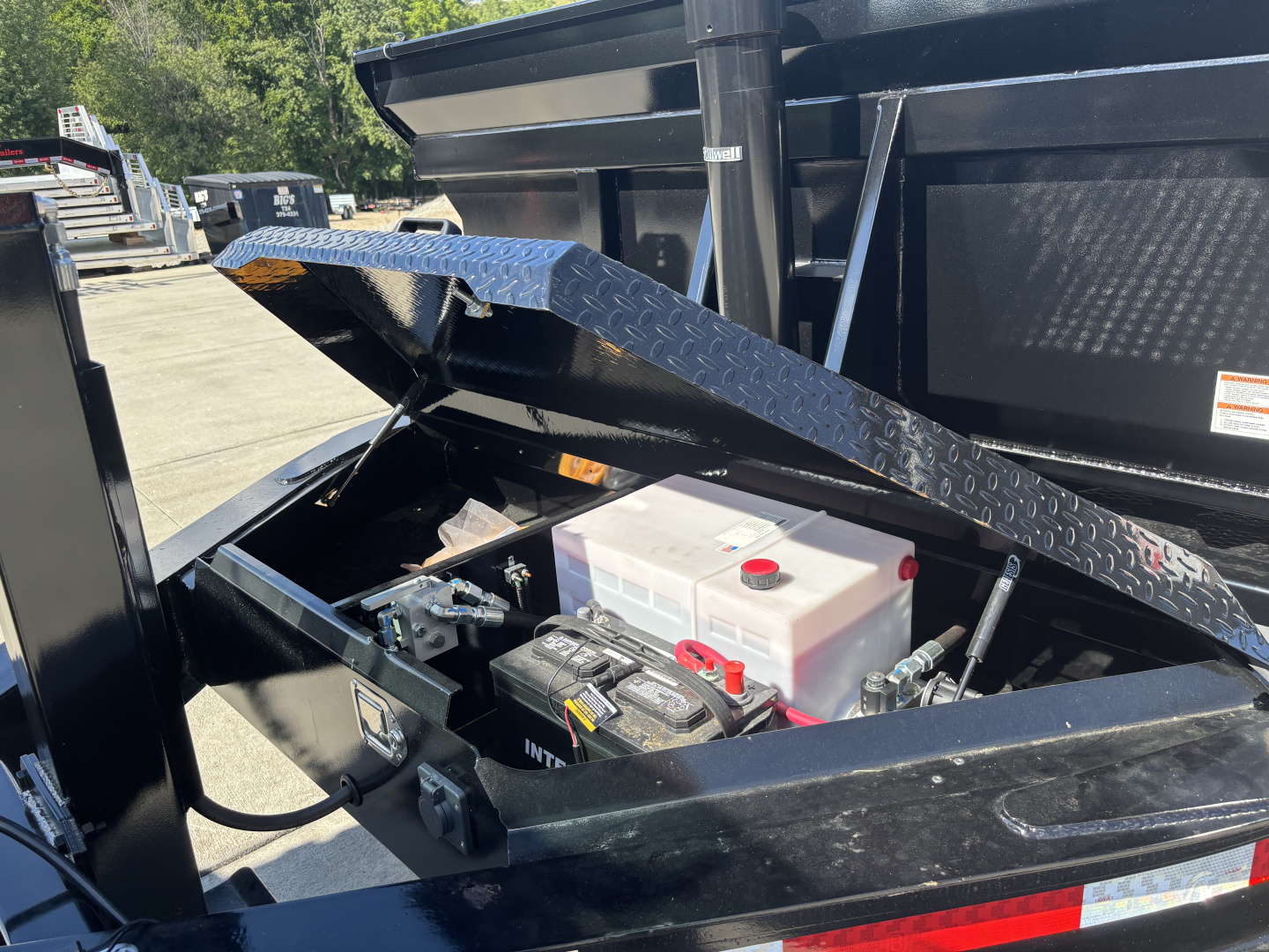 New 2025 Belmont DLX8216-14K Dump Trailer