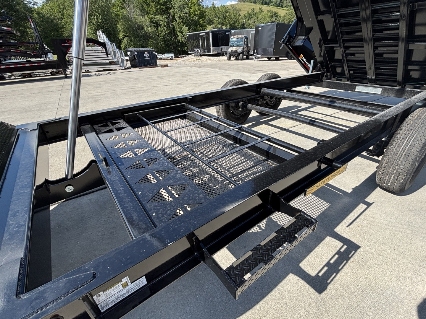 New 2025 Belmont DLX8216-14K Dump Trailer