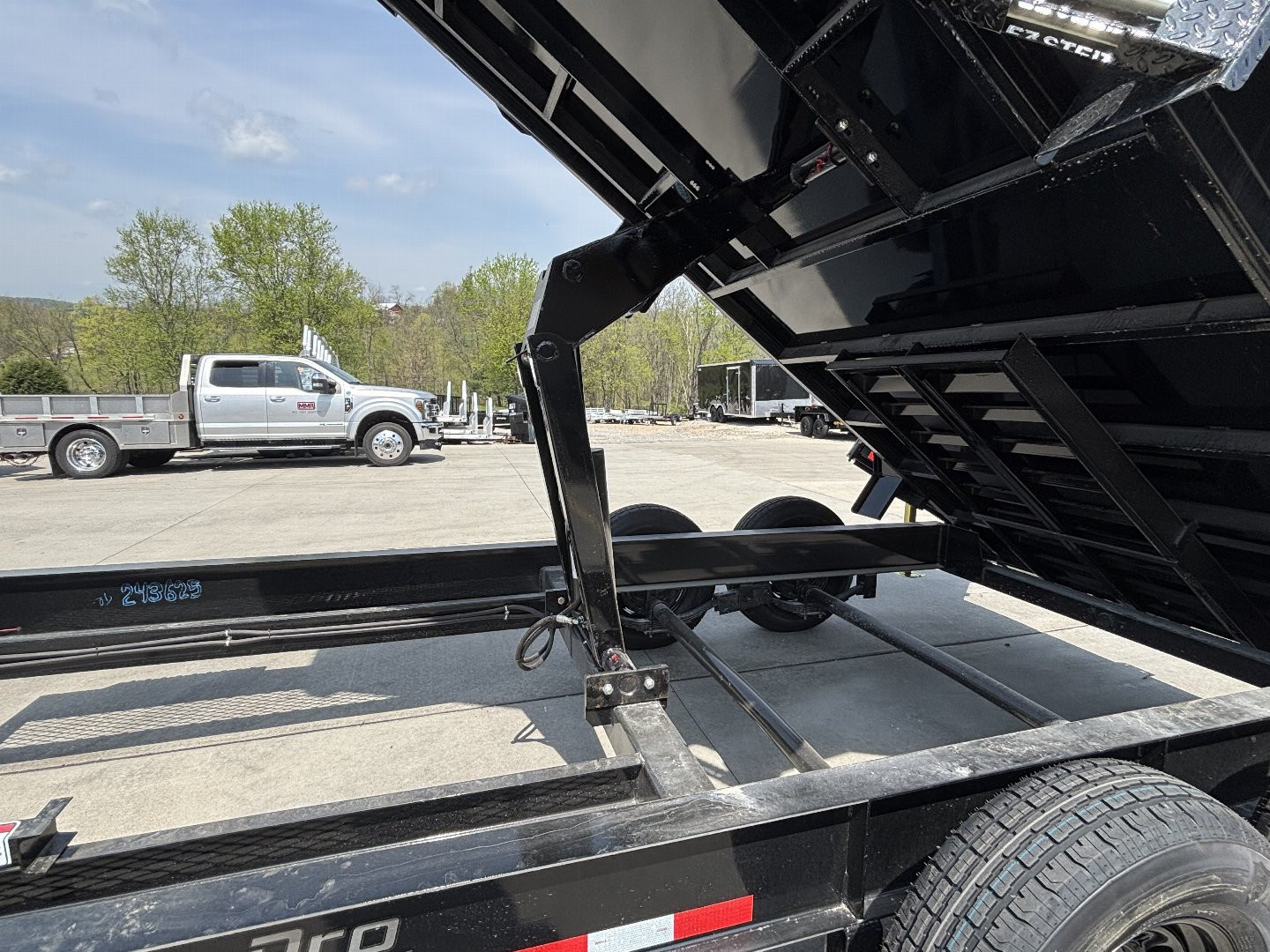 New 2025 Doolittle Trailers MD 82"X16' Dump Trailer w/ Wireless Remote - 14,000# GVWR