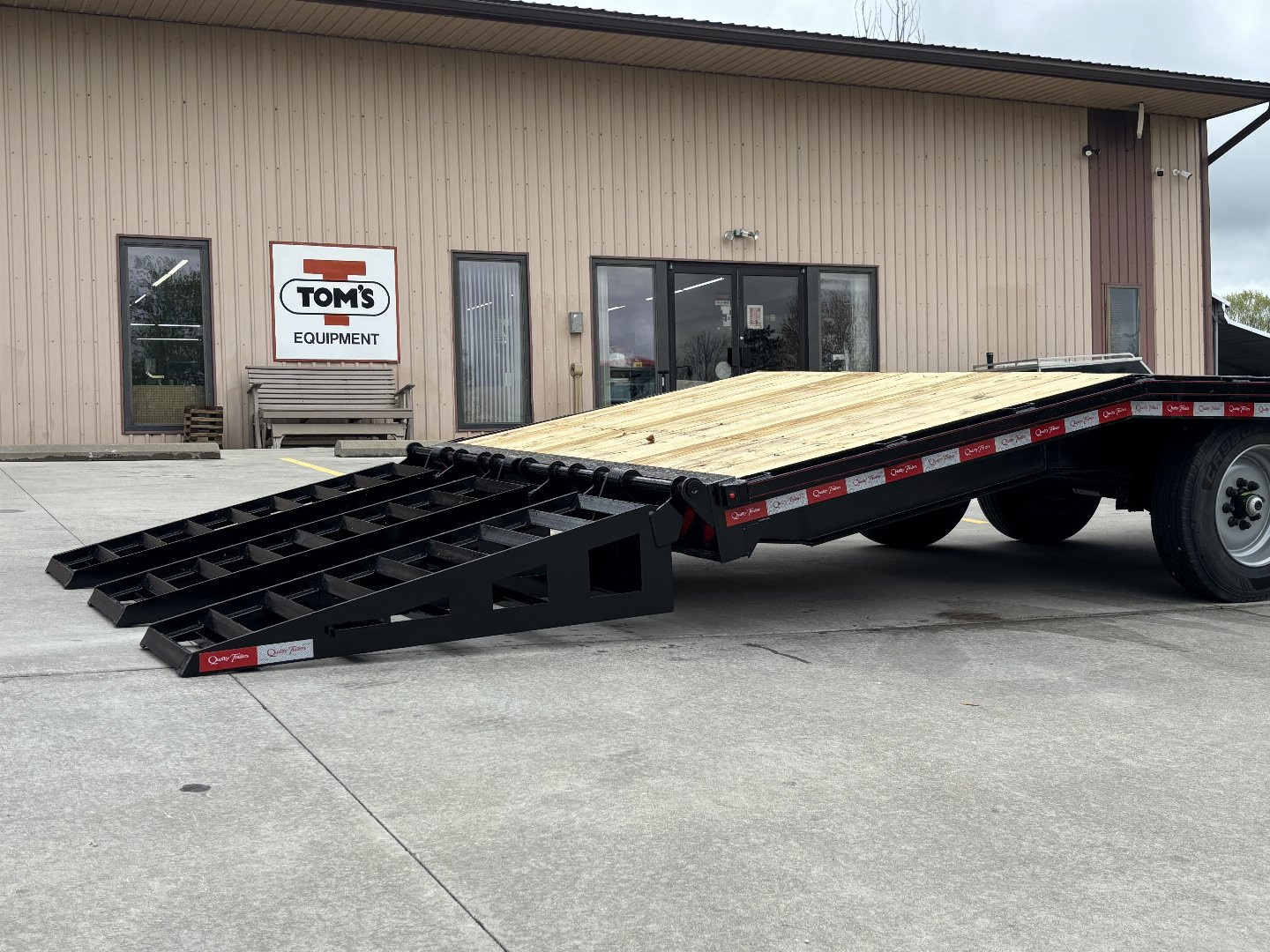New 2025 Quality Trailers 23' Deckover (18' + 5' Dovetail) - Pro Series w/ 3 Lay Down Ramps - 17000# GVWR