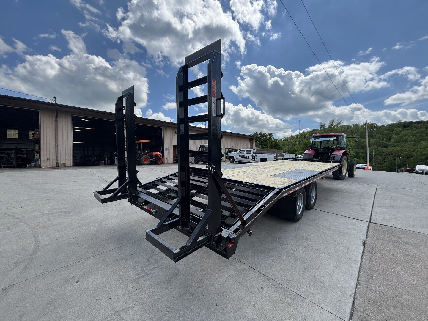 New 2026 Quality Trailers 25' Deckover (20'+5' Pop Up Dovetail) - Pro Series - Pintle - Tandem Dual - 25,000# GVWR