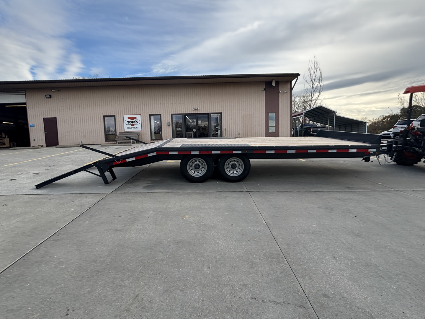 New 2025 Belmont Trailers 102"X20' Deckover HD Trailer - Charcoal Gray - 14,000# GVWR