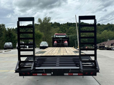 New 2025 Quality Trailers 28' Gooseneck (24'+4' Pop-Up Dove Tail) Pro Series - 17000# GVWR