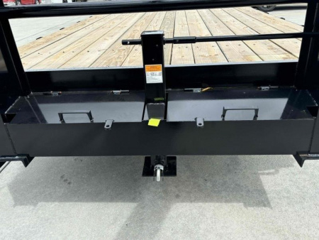 New 2025 Quality Trailers 28' Gooseneck (24'+4' Pop-Up Dove Tail) Pro Series - 17000# GVWR