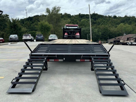 New 2025 Quality Trailers 28' Gooseneck (24'+4' Pop-Up Dove Tail) Pro Series - 17000# GVWR