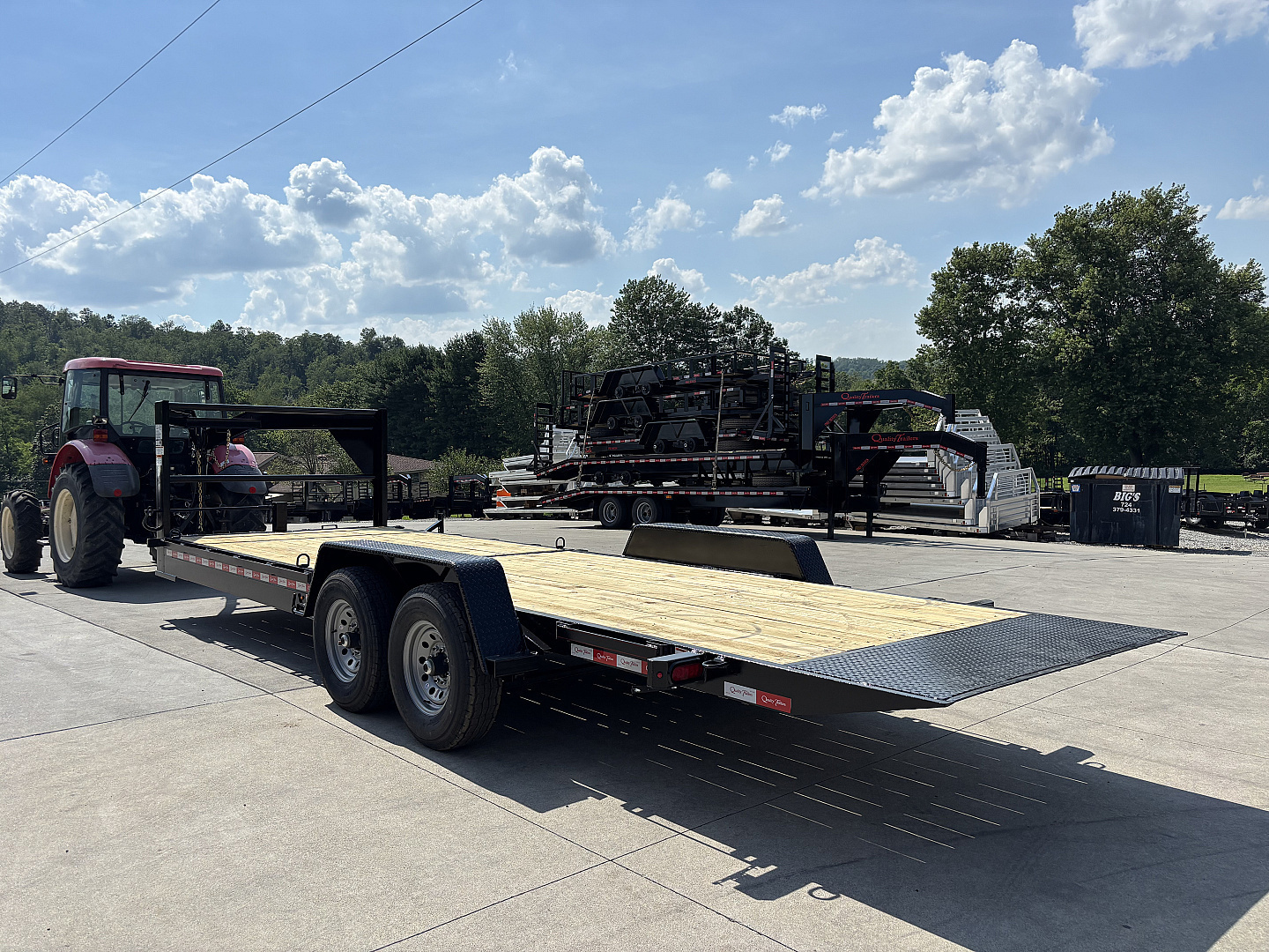 New 2026 Quality Trailers 24' Pro Series Gooseneck Tilt Equipment Hauler Trailer - 15000# GVWR