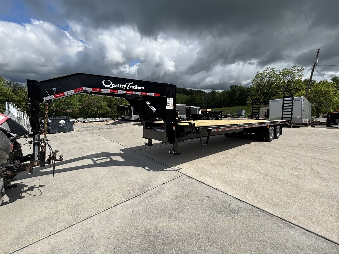 New 2026 Quality Trailers 30' Gooseneck (26' + 4' Pop Up Dovetail) Pro Series - Tandem Dually - 25000# GVWR