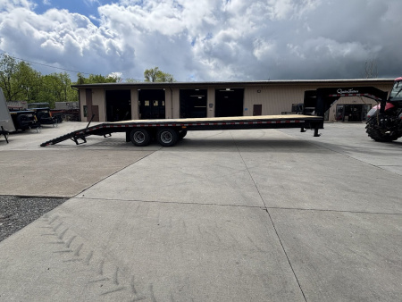 New 2026 Quality Trailers 30' Gooseneck (26' + 4' Pop Up Dovetail) Pro Series - Tandem Dually - 25000# GVWR