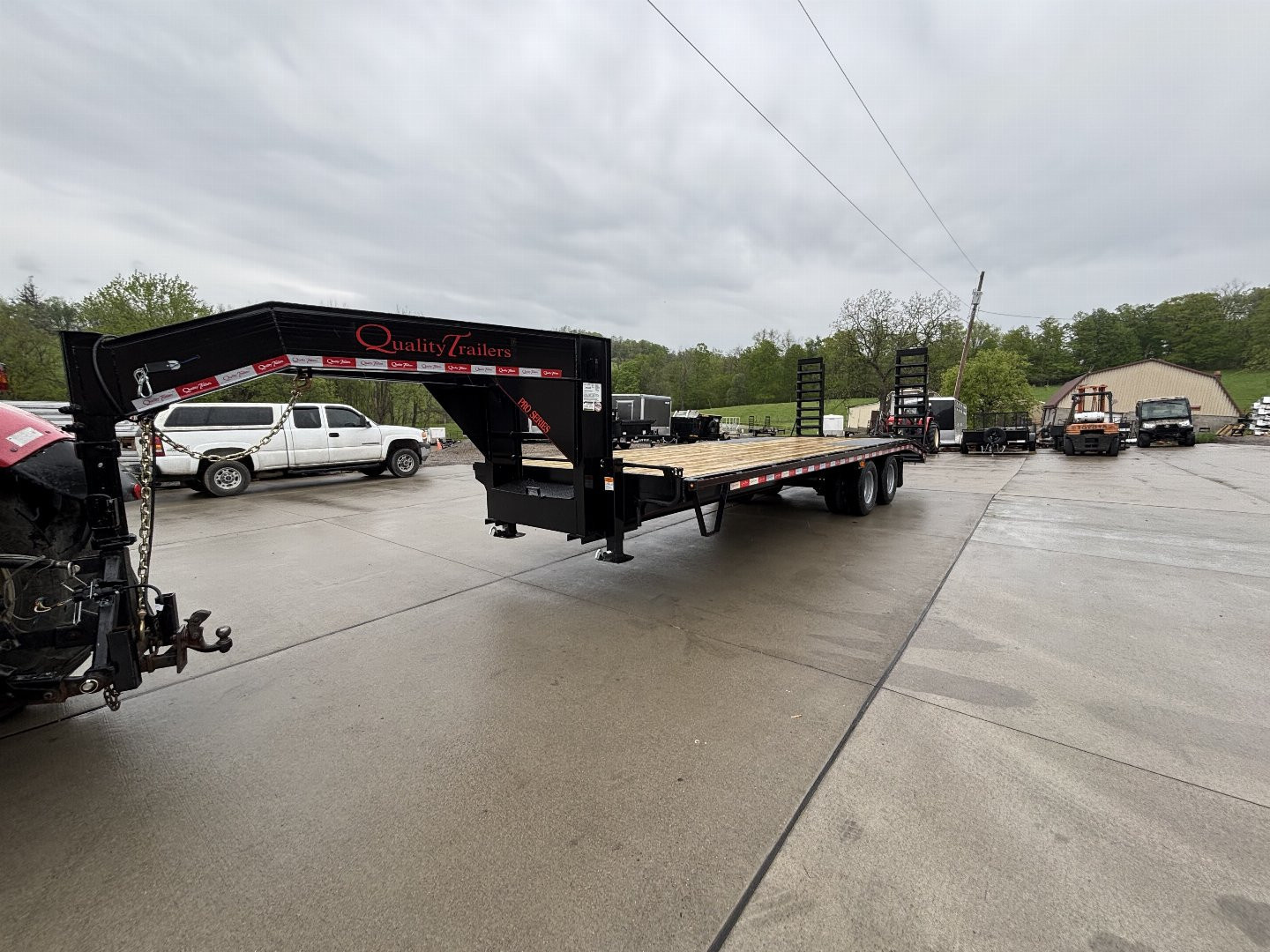 New 2026 Quality Trailers 25' Gooseneck (20' + 5' Pop Up Dove Tail) Pro Series - Tandem Dually - 25000# GVWR