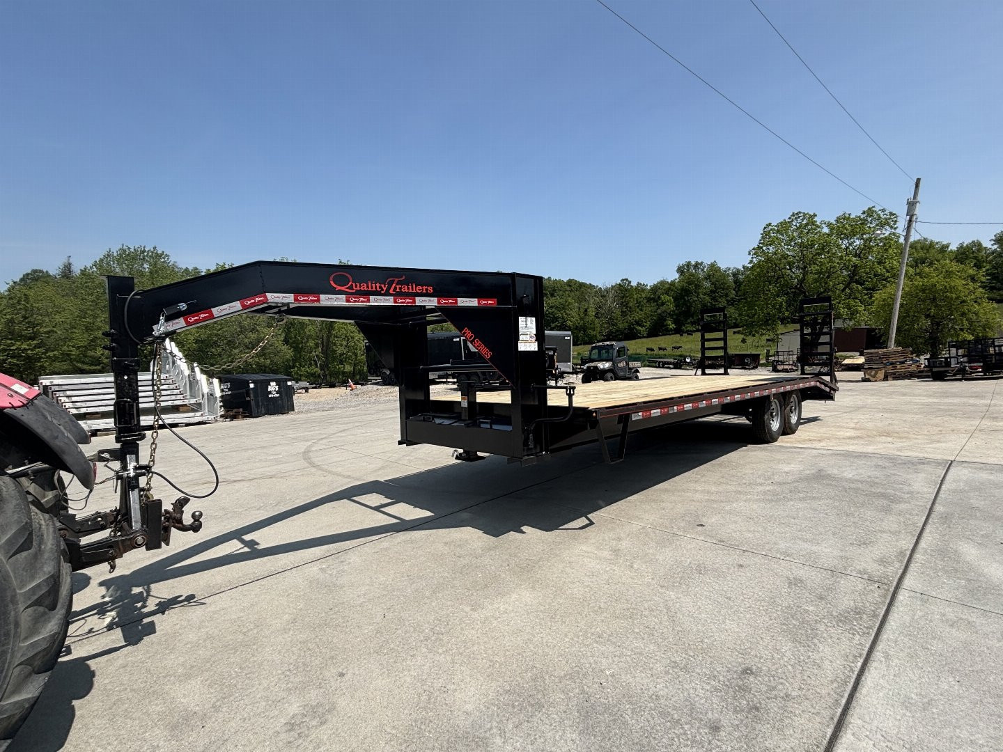 New 2026 Quality Trailers 24' Gooseneck (20' + 4' Pop Up Dovetail) Pro Series - 17000# GVWR