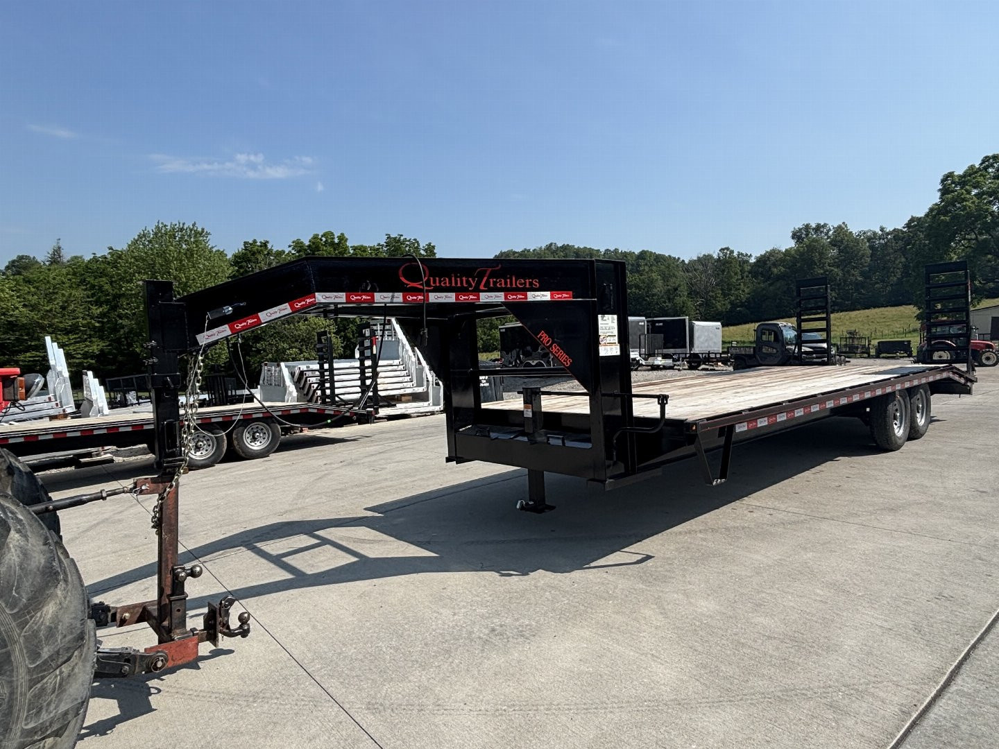 New 2026 Quality Trailers 24' Gooseneck (20' + 4' Dovetail) Pro Series - 17000# GVWR