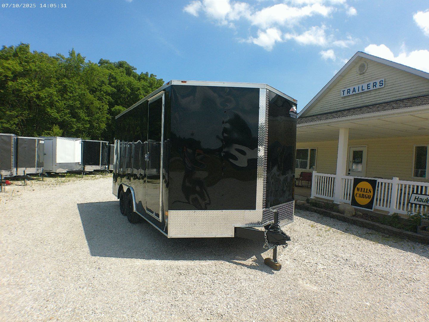 New 2026 AMERICAN HAULER Arrow 8.5x16 Deluxe Cargo / Enclosed Trailer