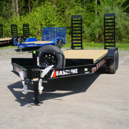 New 2025 Diamond C Trailers 82 X22' LOW PROFILE HEQ207 Equipment Trailer