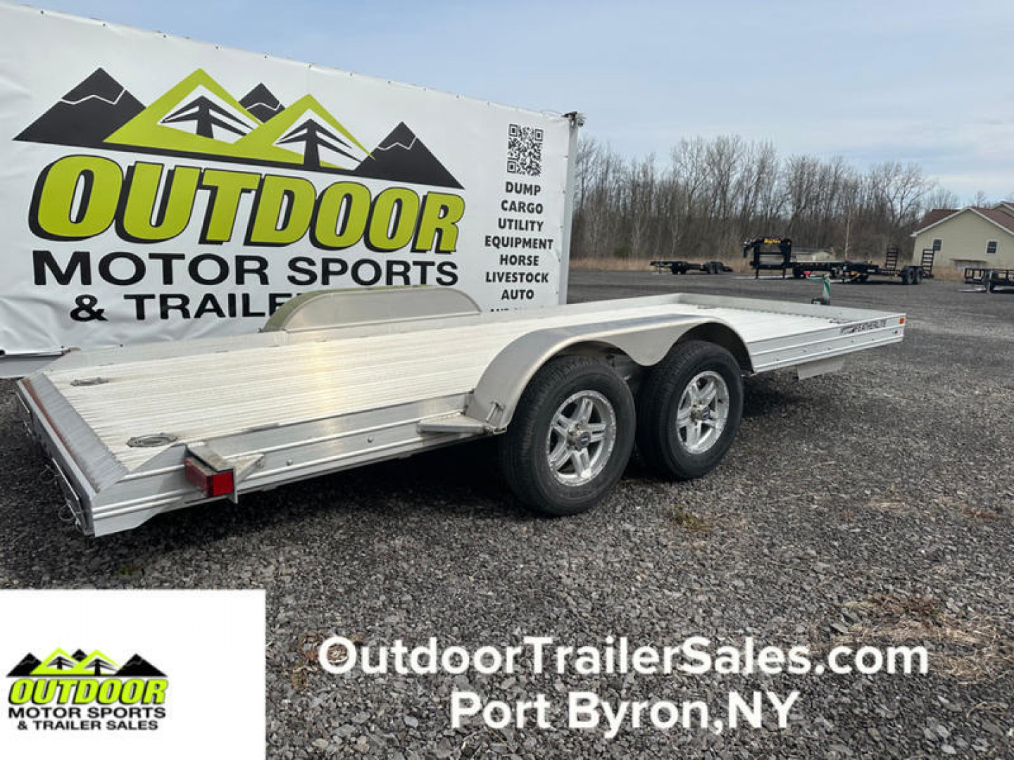 New 2022 Featherlite Trailers 80"X17' ALUMINUM 3110 Car / Racing Trailer