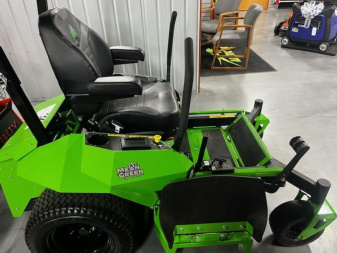 New 2024 Mean Green NEMESIS 48  SIDE DISCHARGE Lawn Mowers
