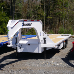 New 2025 Diamond C Trailers 102 X30' DECKOVER FMAX 210 HYDRAULIC DOVETAIL Equipment Trailer