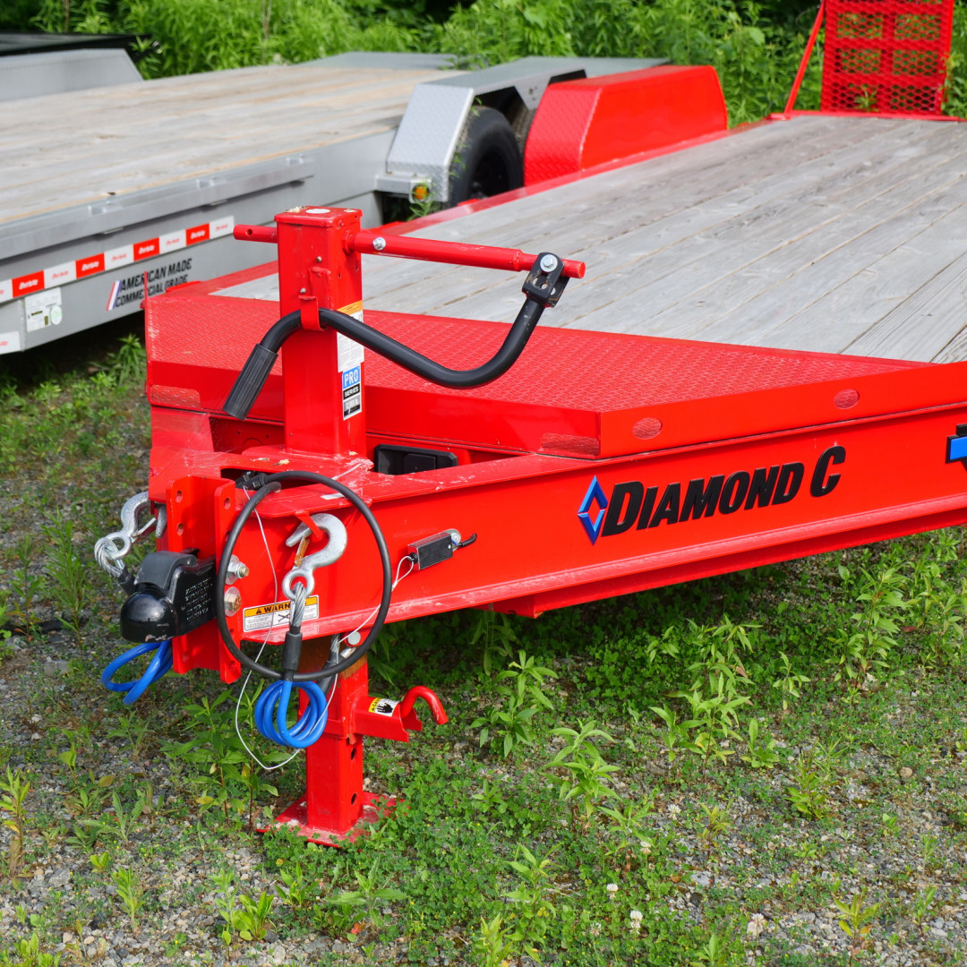 New 2025 Diamond C Trailers 82"X20' LOW PROFILE LPX207 Equipment Trailer