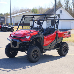 New 2025 Honda PIONEER 1000-3 DELUXE Utility Side-by-Side (UTV)