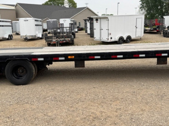 Used 2022 BIG TEX TRAILER CO 22GN-40BK8SIR Flatbed Trailer