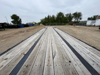 Used 2022 BIG TEX TRAILER CO 22GN-40BK8SIR Flatbed Trailer