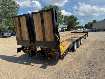 New 2026 Behnke FB8X33SDPT-50L Flatbed Trailer