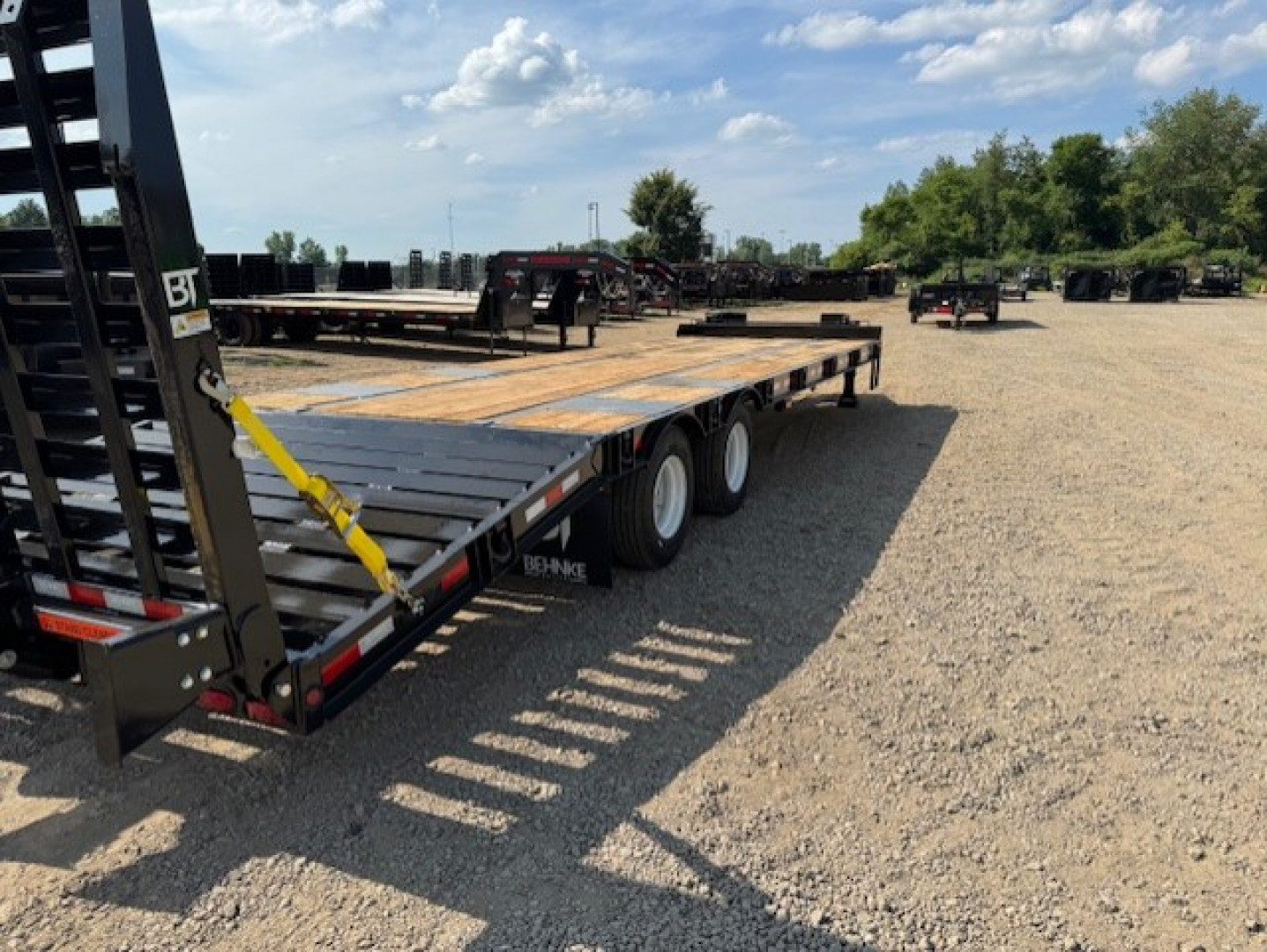 New 2026 Behnke FB8X31SDPT-40L Flatbed Trailer