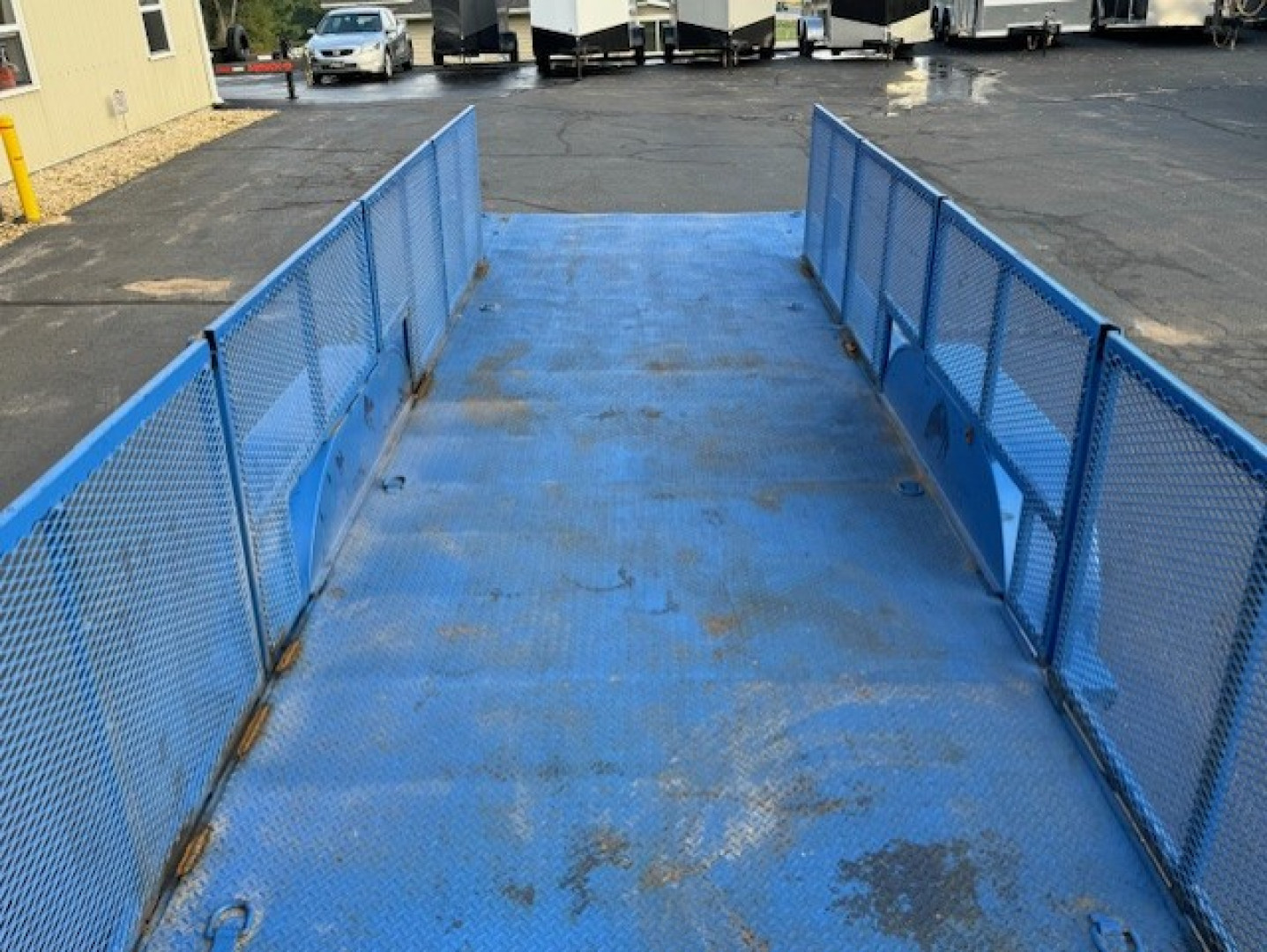 Used 2005 JBE 2AX Tilt Trailer