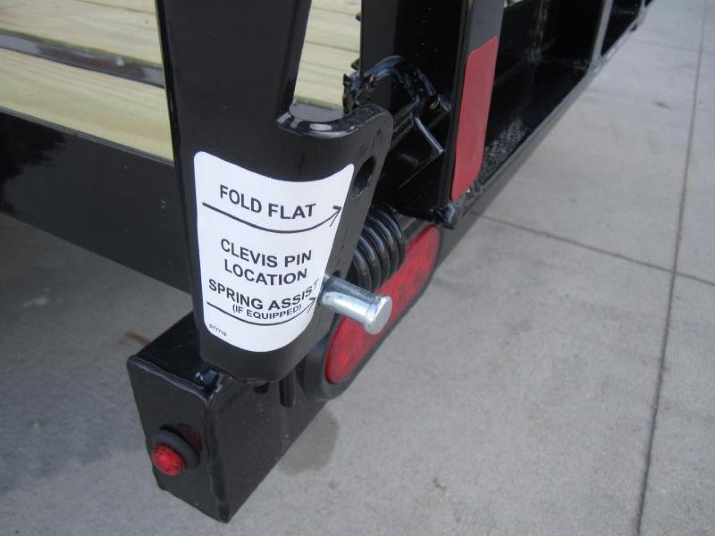 New Sure-Trac 5 X 8 Tube Top Utility  3K Idler