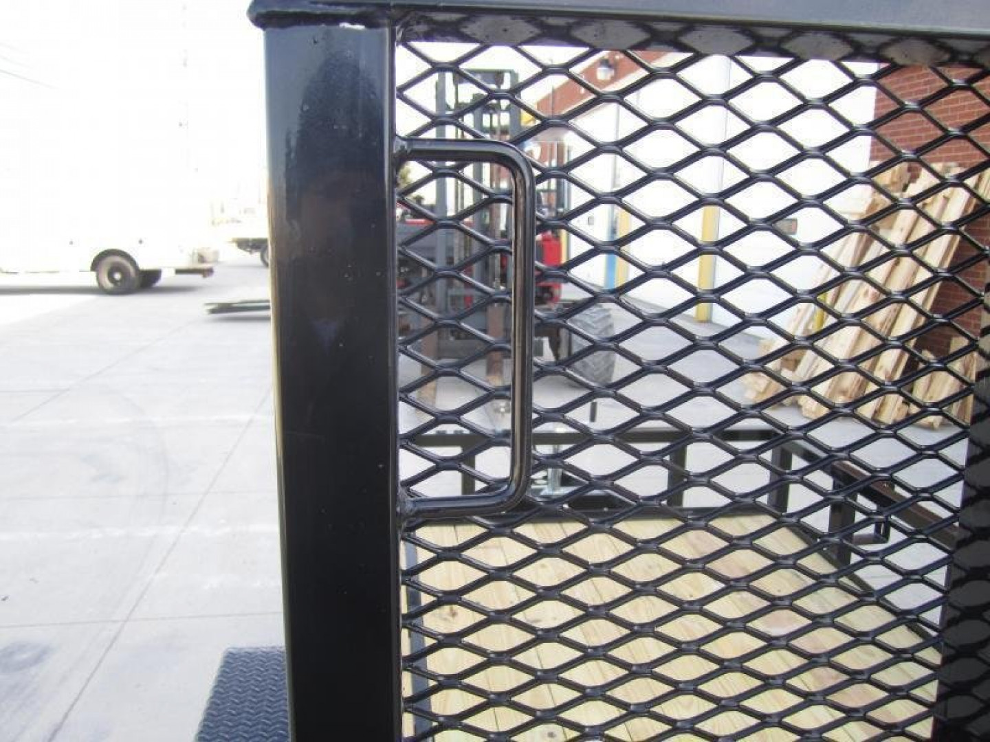 New Sure-Trac 5 X 8 Tube Top Utility  3K Idler