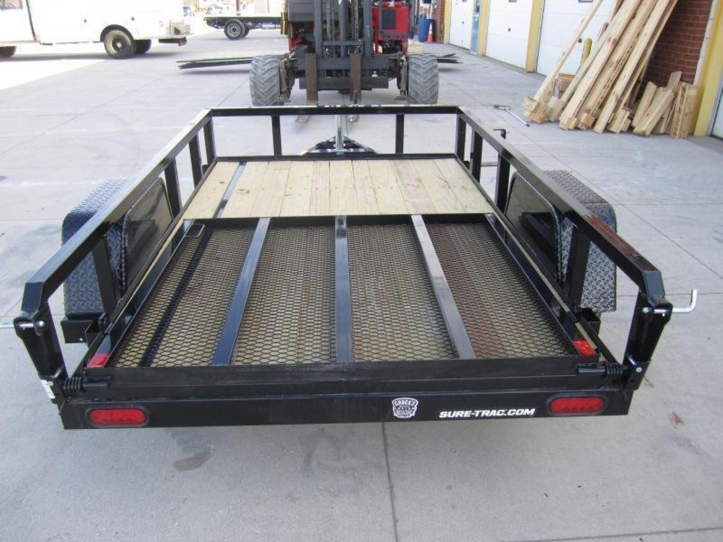 New Sure-Trac 5 X 8 Tube Top Utility  3K Idler