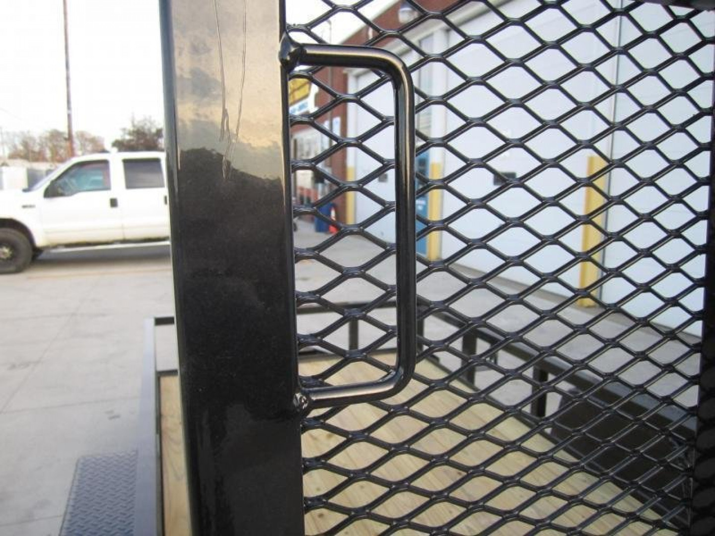 New Sure-Trac 5 X 10 Tube Top Utility  3K Idler