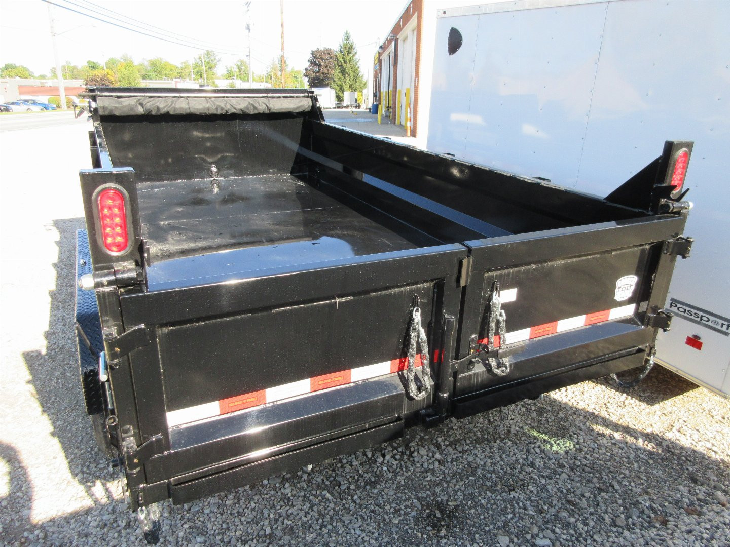 New 2025 Sure-Trac 82 IN x 14 HD Low Profile Dump Trailer  14K Telescopic