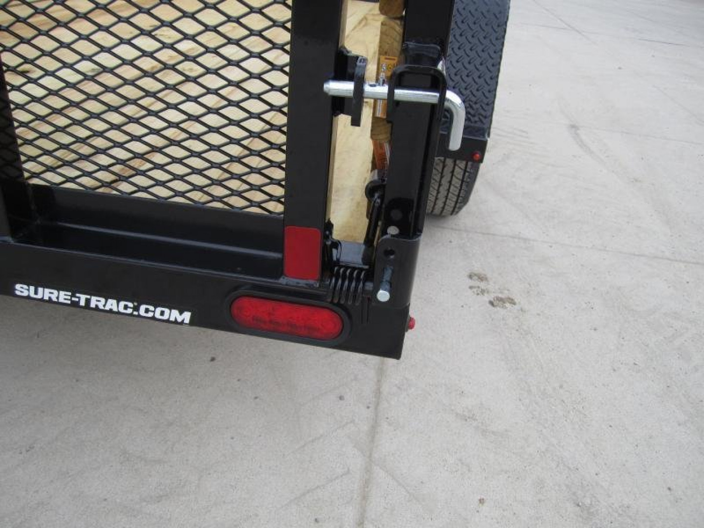 New Sure-Trac 6 X 10 Tube Top Three Board  3K Idler