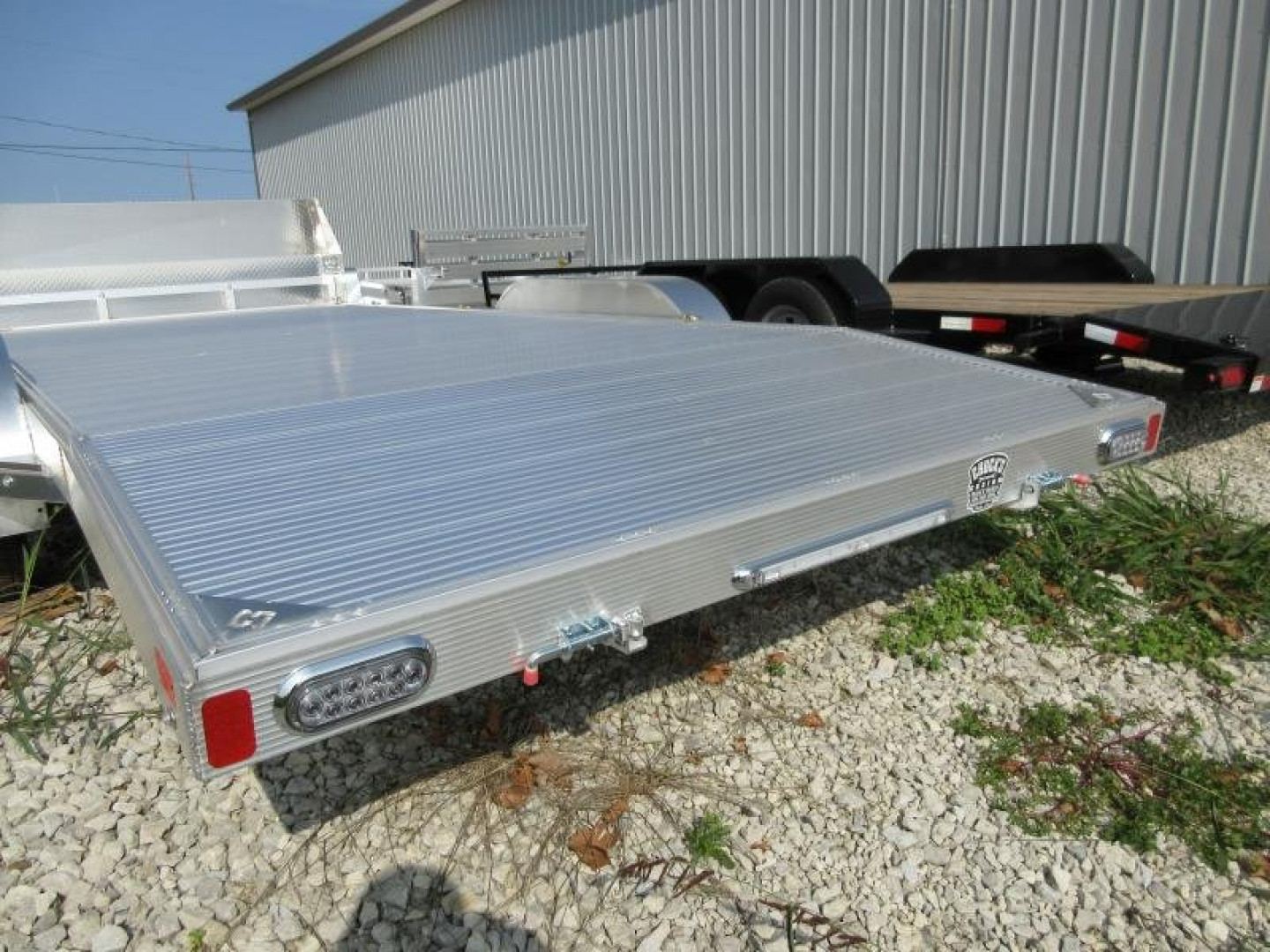 New 2024 Sport Haven 18' CAR HAULER ALUMINUM AOCP DELUXE Car Hauler