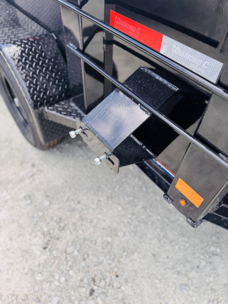 New 2026 Diamond C GDT235 5x10 Trunnion Hoist Dump Trailer