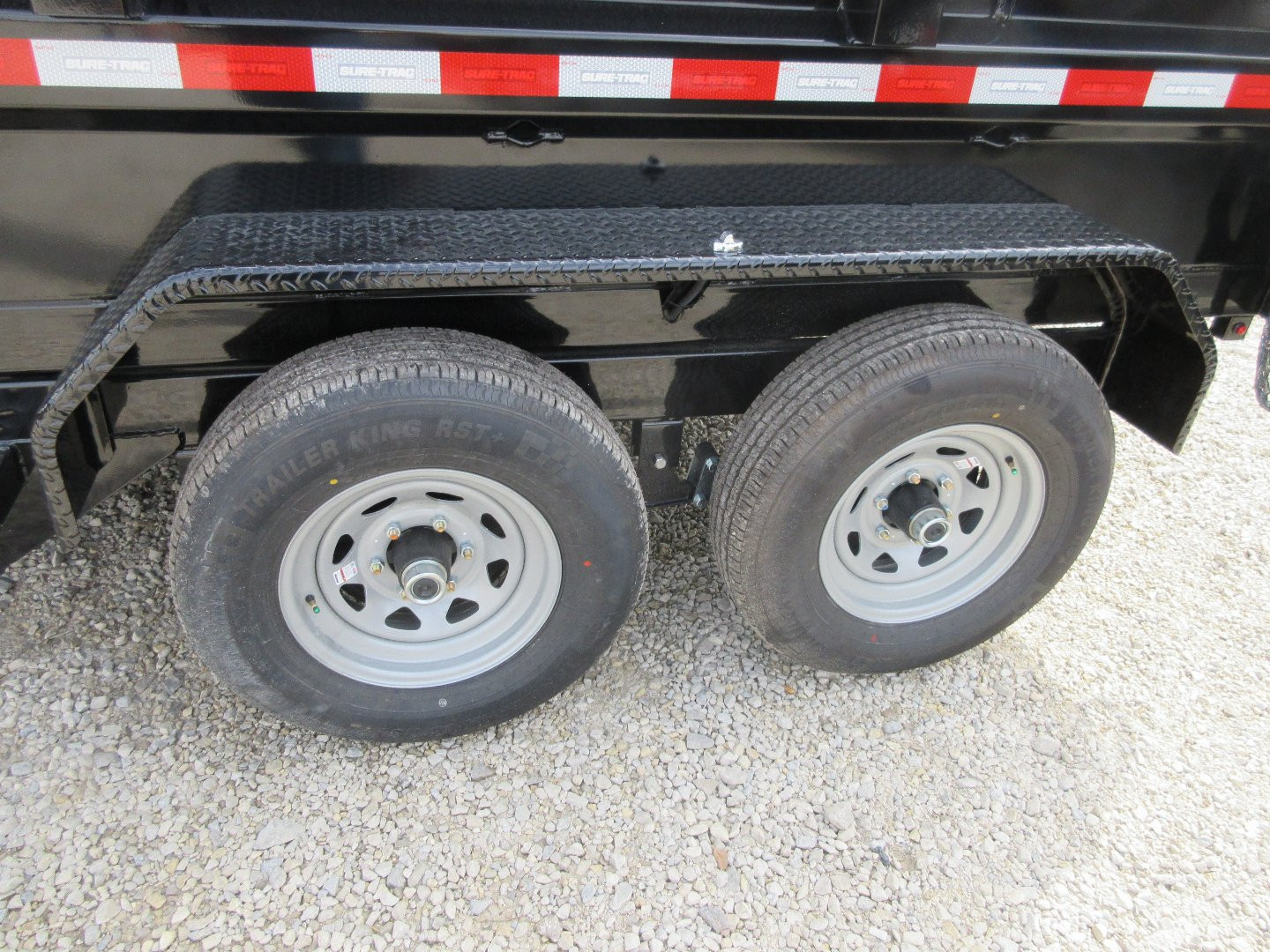 New 2025 SURE-TRAC 6 x 10 SD Low Profile Dump Trailer 10K Single Ram Dump Trailer