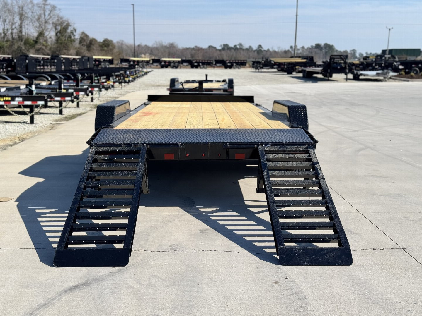 New 2025 Diamond C Trailers Equipment Trailer