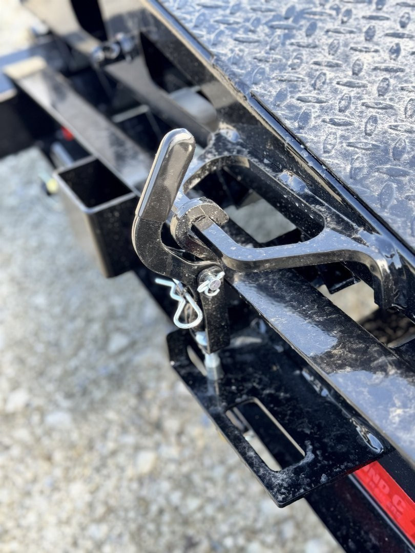 New 2025 Diamond C Trailers Equipment Trailer