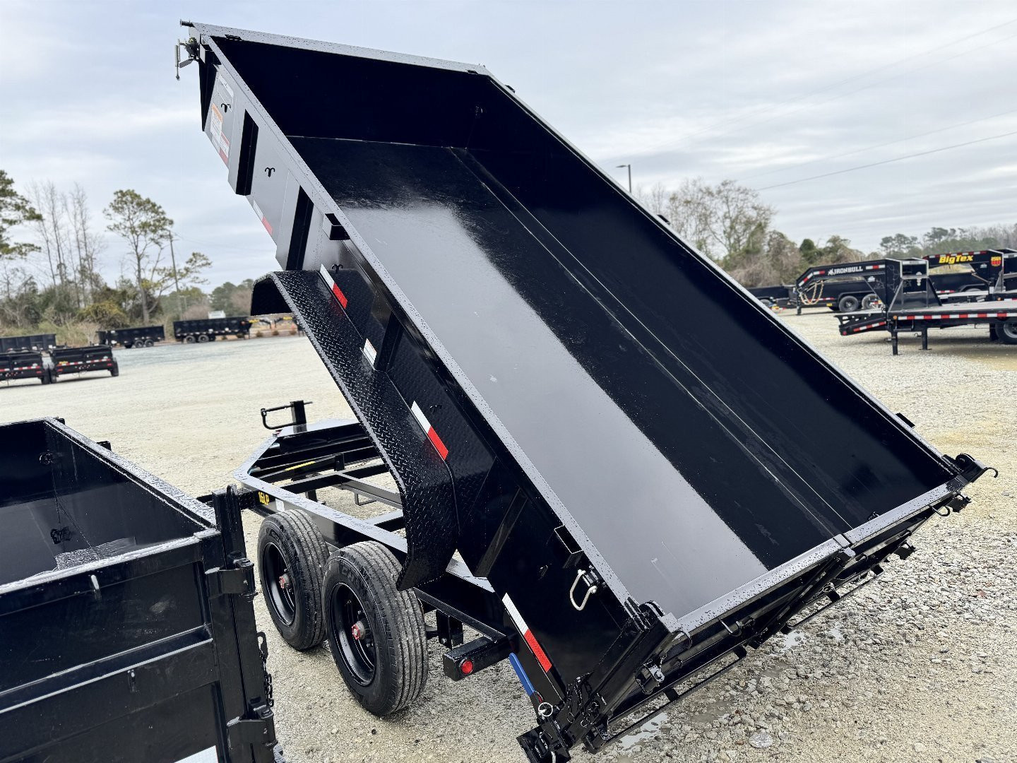 New 2025 Big Tex Trailers 16LP- 14' Super Duty Scissor Hoist Dump Trailer