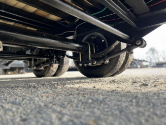 New BLOWOUT DEAL! Iron Bull Dual Tandem 40' Gooseneck Trailer!