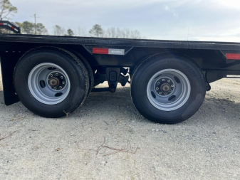 New 2022 Iron Bull 40' Low Profile Gooseneck Equipment Trailer