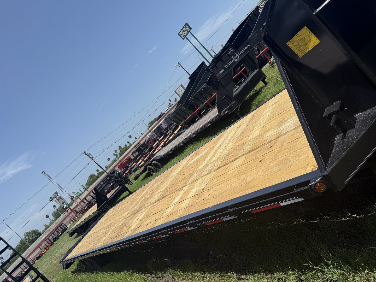 New 2025 Texas Bragg Trailers 35+5 Mega Ramps Flatbed Trailer