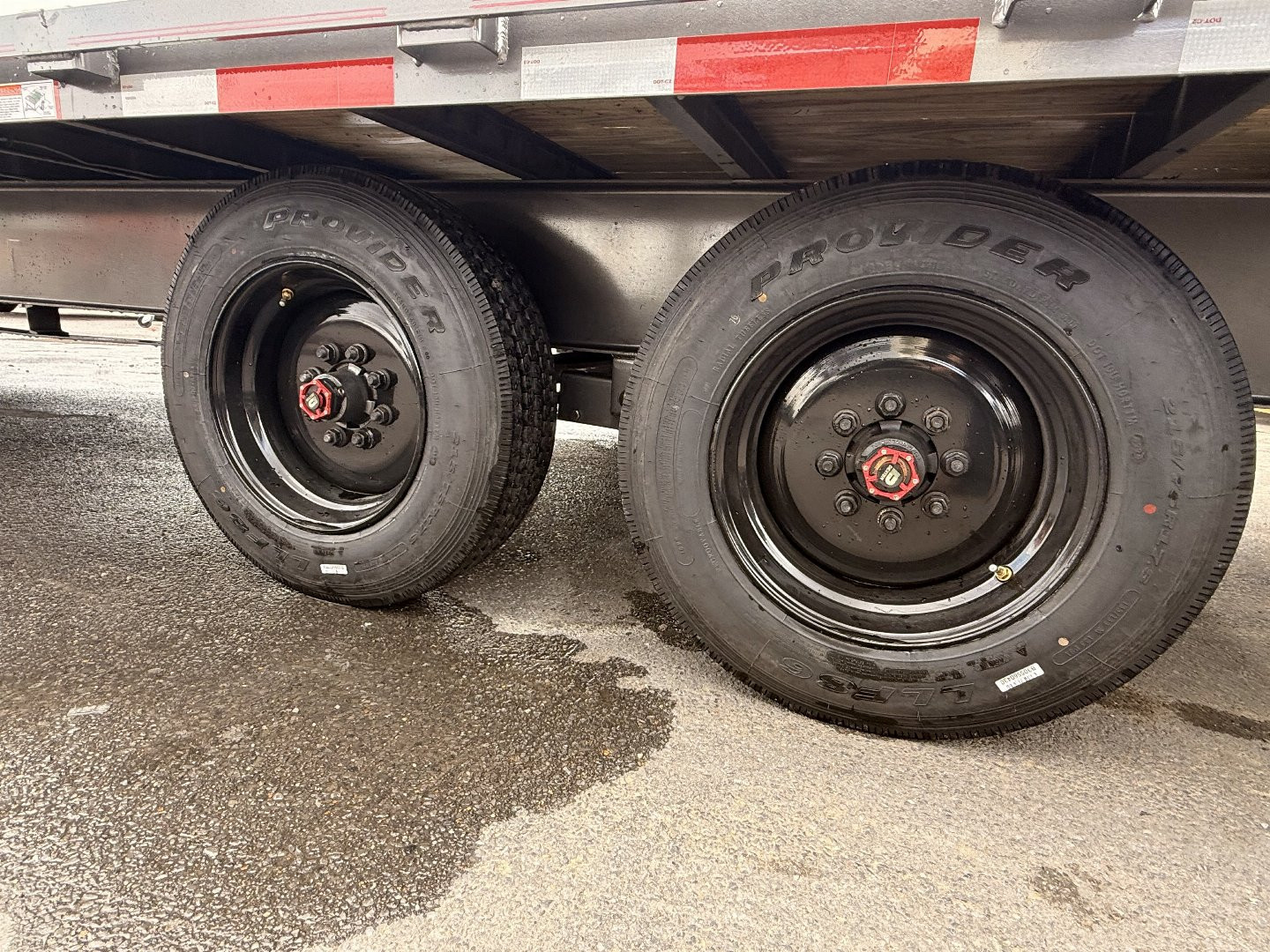 New 2025 Texas Bragg Trailers Gooseneck 25+5 with Mega Ramps